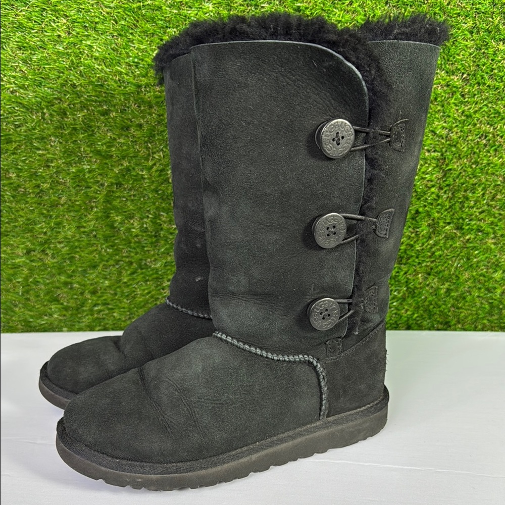UGG Bailey Button Triplet Black Sheepskin Tall Boots Girls Size 4